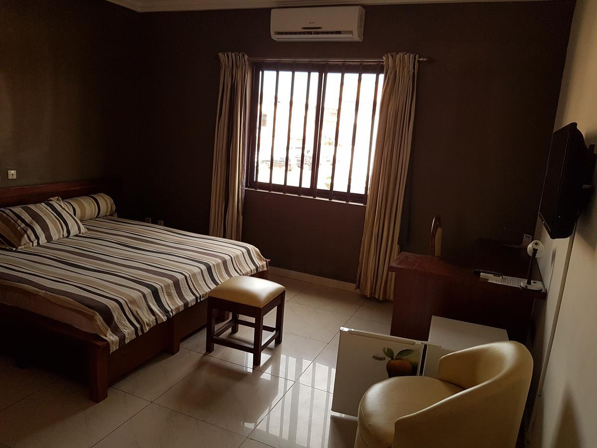 Acropole Hotel 科托努 外观 照片